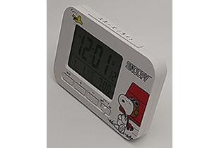 Jcシュアーズ キャラクタークロック スヌーピー 電波目覚まし時計 ホワイト Ac086sn 単3乾電池2本別売 の通販なら 家電のsakurachacha Kaago カーゴ