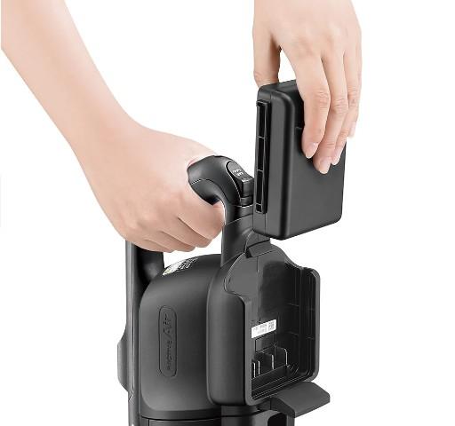 SHARP(シャープ) 紙パック式 コードレススティック掃除機 『RACTIVE Air』 EC-KR2-B (ブラック系) 商品画像4：生活家電 ディープライス