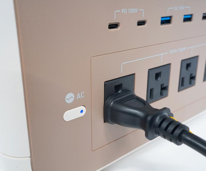 【お取り寄せ】INBES(インベス) リン酸鉄リチウムイオン電池式 ハイパワーモデル ポータブル電源 『Cubele(キューブル)』 IBPL-1501C 商品画像5：生活家電 ディープライス