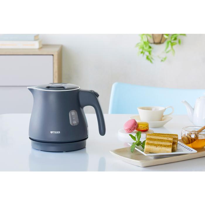 TIGER(タイガー) 0.6L 電気ケトル 『5SAFE＋』 PCM-A061-AS (スレートブルー) 商品画像2：生活家電 ディープライス