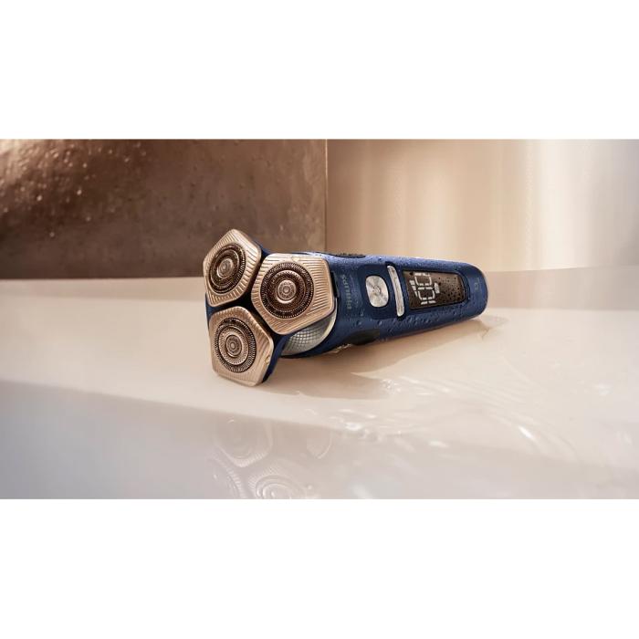 PHILIPS(フィリップス) ウェット＆ドライ電動シェーバー  『S9000 Prestige』 SP9886/36 (アドリアティックブルー) 商品画像2：生活家電 ディープライス