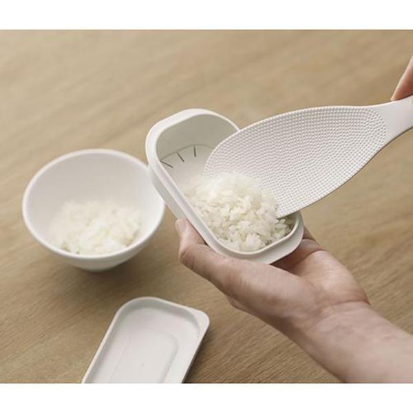 マーナ 極 冷凍ごはん容器 小 K810W ホワイト 商品画像3：総合通販サイト 家電横丁