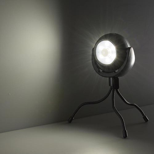 オーム電機 乾電池式 LEDガーデンセンサーライト LS-B100JT-3K 06-5051 センサーライト 商品画像5：総合通販サイト 家電横丁 PLUS