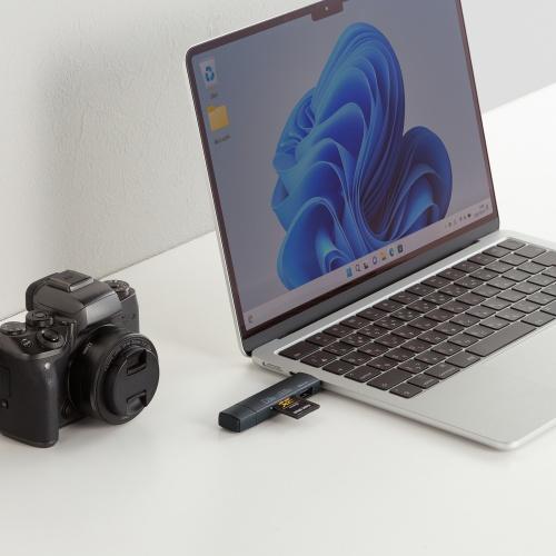 ADR-5TCMSD5BK USB Type-C ＆ USB-A両対応 直挿しSD/microSDカードリーダー (USBポート付き) 商品画像26：eONE