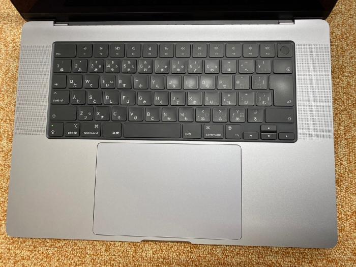 MacBook Pro Liquid Retina XDRディスプレイ 16.2 MK183J/A スペースグレイ 中古C-ランク 商品画像4：ハルシステム