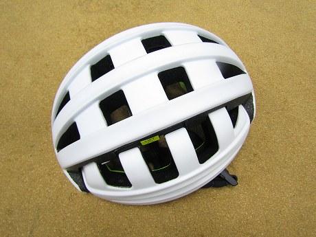 COVALT WAVE コバルト ウェーブ 自転車用折り畳みヘルメット FT-888A [ホワイト] 55-59cmサイズ 商品画像1：カンザキバイク