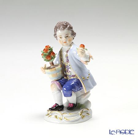 マイセン(Meissen) マイセン人形 90c300／60360 花を持つ少年の