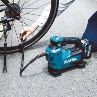 マキタ（makita） 40V 充電式空気入れ 本体 MP001GZ 本体のみの通販