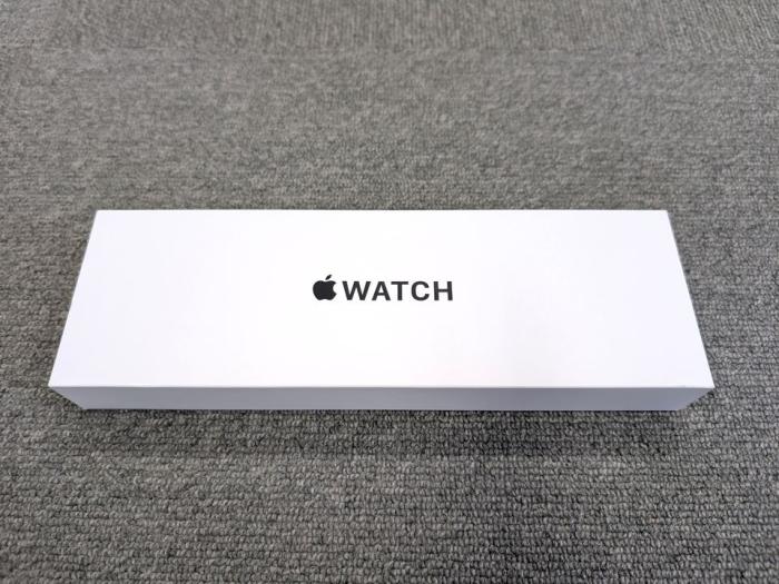 Apple Watch SE 3 GPSモデル 40mm MEH34J/A [スターライトスポーツバンド S/M]【アウトレット 状態 S】 商品画像2：パニカウ