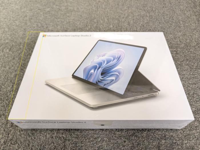 Surface Laptop Studio 2 EP2-19209 [プラチナ] 商品画像2：パニカウ