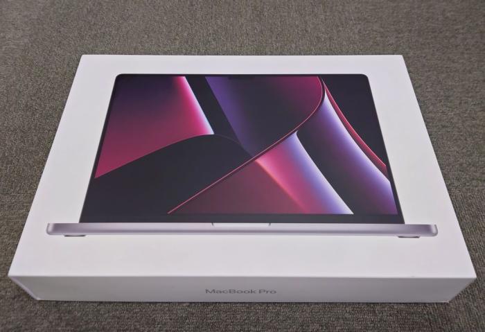 MacBook Pro Liquid Retina XDRディスプレイ 16.2 MNWA3J/A [スペースグレイ] 商品画像2：パニカウ PLUS