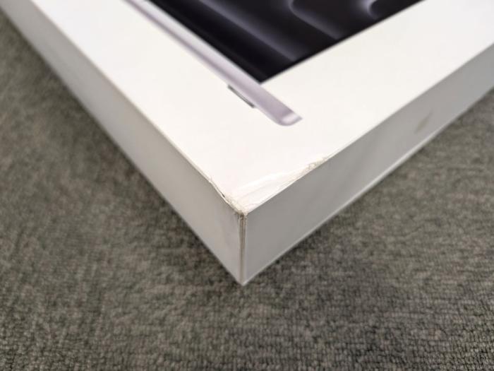 MacBook Pro Liquid Retina XDRディスプレイ 14.2 MRX83J/A [シルバー] 商品画像3：パニカウ PLUS