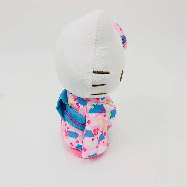 サンリオ-ハローキティ-着物シリーズ-お山着物-立ち-ぬいぐるみ-Sサイズ-グッズ 商品画像3：キャラグッズPERFECT WORLD TOKYO