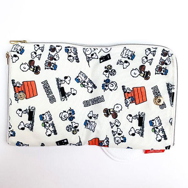 PEANUTS-スヌーピー-PEANUTS-SNOOPY-OLAF-ANDY-折りたたみポーチ-SN-ポーチ-ケース-折りたたみ-ブルー 商品画像3：キャラグッズPERFECT WORLD TOKYO