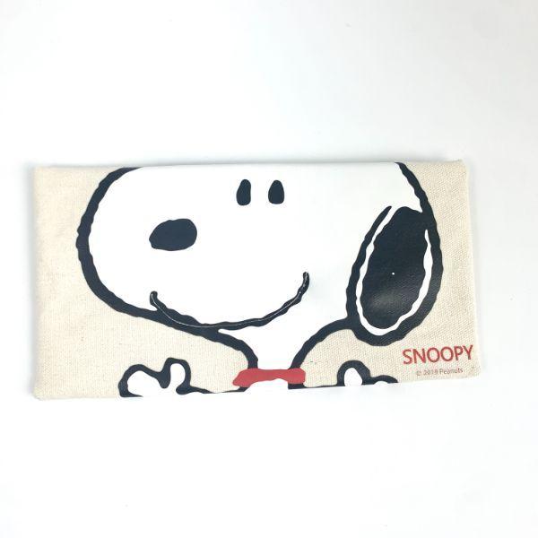 スヌーピー-Peanuts-プリントティッシュケース-カー用品-ホワイト-　-　 商品画像1：キャラグッズPERFECT WORLD TOKYO