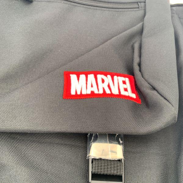 マーベル-かぶせポケットリュック-(リュックサック/デイバッグ)-ブラック-(MARVEL)-アウトドア用品(MCD) 商品画像6：キャラグッズPERFECT WORLD TOKYO