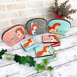 リトルマーメイド アリエル ラウンドポーチ Rdチェック アリエル ポーチ 小物入れ 化粧ポーチ 赤 グッズ Mcor の通販なら キャラグッズperfect World Tokyo Kaago カーゴ