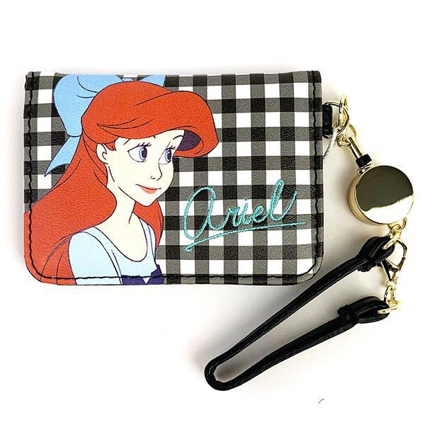 リトルマーメイド-アリエル-オープンパスケース-BKチェック/アリエル-パスケース-定期入れ-リール付きパスケース-黒-グッズ--(MCOR) 商品画像1：キャラグッズPERFECT WORLD TOKYO