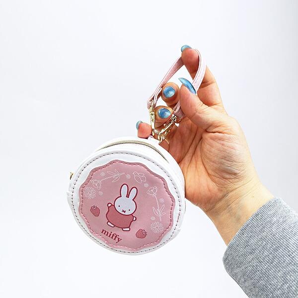 ミッフィー miffy ラウンドマカロンポーチ ストロベリー 商品画像4：キャラグッズPERFECT WORLD TOKYO