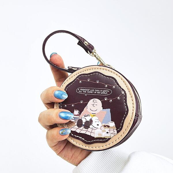 スヌーピー ラウンドマカロンポーチ チョチョコレート SNOOPY 商品画像5：キャラグッズPERFECT WORLD TOKYO