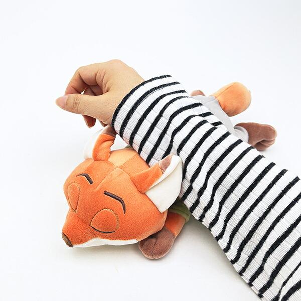 ディズニー ズートピア ニック モチハグにぎにぎクッション ぬいぐるみ 寝具 Disney 商品画像5：キャラグッズPERFECT WORLD TOKYO