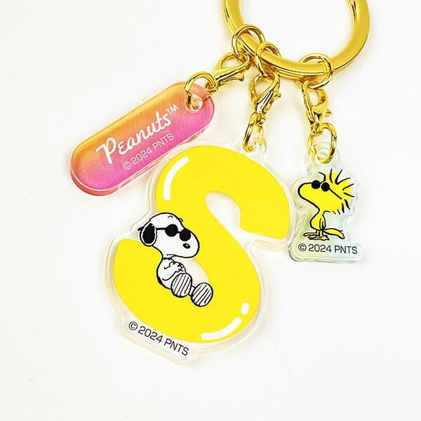 スヌーピー 『S』 イニシャル3連アクリルキーホルダー (イエロー) SNOOPY 商品画像2：キャラグッズPERFECT WORLD TOKYO
