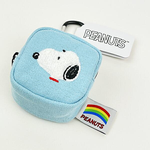 スヌーピー カラフル カラビナミニポーチ ライトブルー 小物入れ SNOOPY 商品画像2：キャラグッズPERFECT WORLD TOKYO