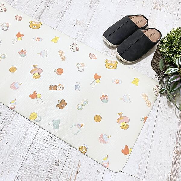 リラックマ キッチンマット おかしいっぱい 【45cm×120cm】 商品画像2：キャラグッズPERFECT WORLD TOKYO