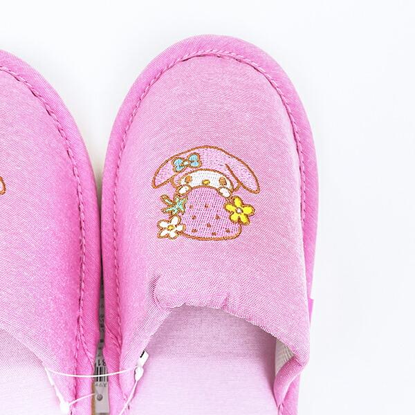 サンリオ マイメロディ スリッパ シンプルハグストロベリー Sanrio 商品画像2：キャラグッズPERFECT WORLD TOKYO