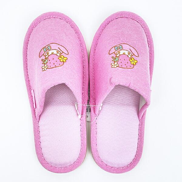 サンリオ マイメロディ スリッパ シンプルハグストロベリー Sanrio 商品画像1：キャラグッズPERFECT WORLD TOKYO