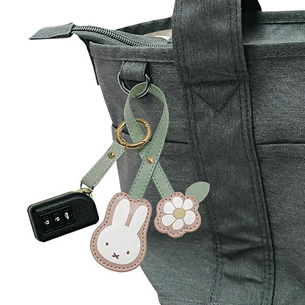 ミッフィー PU スマートキーホルダー2 ミッフィー＆フラワー カー用品 鍵 miffy 商品画像3：キャラグッズPERFECT WORLD TOKYO
