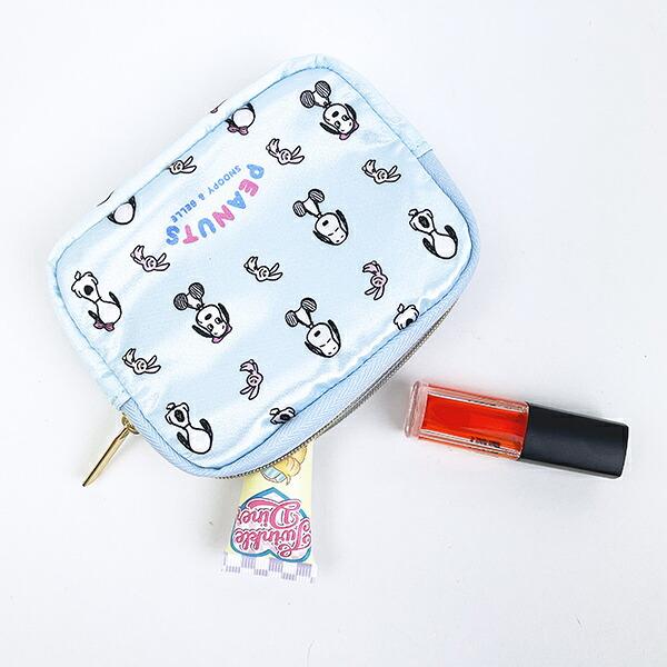 スヌーピー ＆ベル サテンミニポーチ ライトブルー SNOOPY 商品画像5：キャラグッズPERFECT WORLD TOKYO