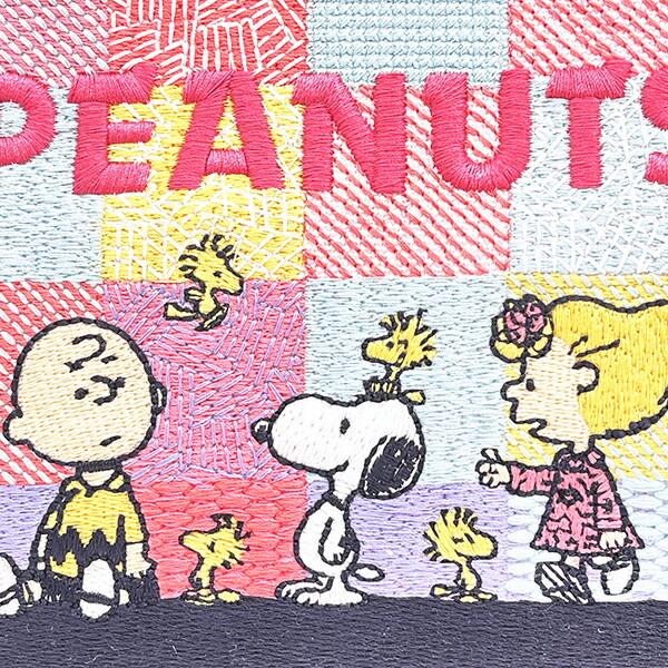 スヌーピー 畳刺繍ペンポーチ がま口 フレンズ SNOOPY 商品画像2：キャラグッズPERFECT WORLD TOKYO