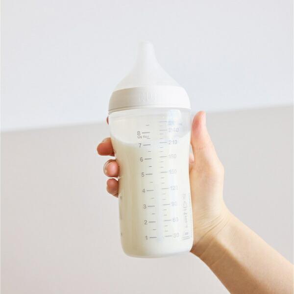ディズニー クマのプーさん パーフェクトマッチほ乳びん (260ml) 適温目盛り付き ベビー Disney 商品画像3：キャラグッズPERFECT WORLD TOKYO