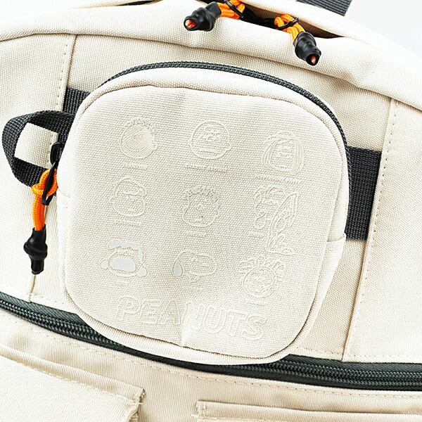 スヌーピー OUTDOOR PRODUCTS リュック＆コスメポーチ ベージュ PEANUTS 75th SNOOPY 商品画像2：キャラグッズPERFECT WORLD TOKYO