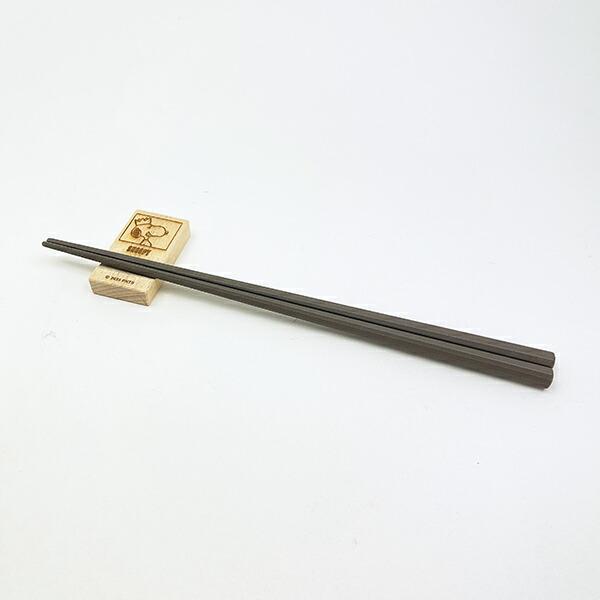 スヌーピー 木の箸置き (はしおき) 王冠 食器 PEANUTS 75th 日本製 SNOOPY 商品画像4：キャラグッズPERFECT WORLD TOKYO