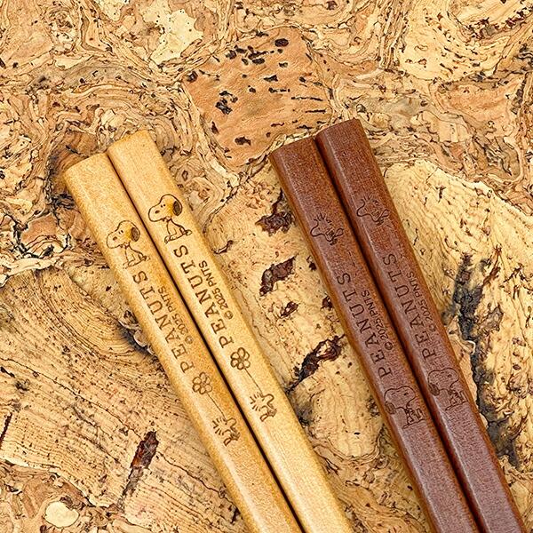 スヌーピー 銘木箸 (梅) 日本製 SNOOPY 商品画像4：キャラグッズPERFECT WORLD TOKYO