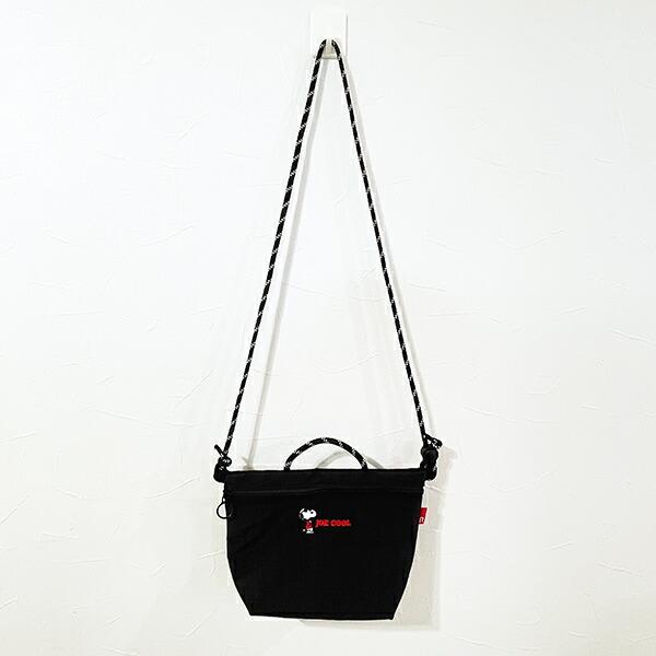 スヌーピー サコッシュ ブラック ショルダーバッグ SNOOPY ROOTOTE ルートート コラボ 商品画像7：キャラグッズPERFECT WORLD TOKYO