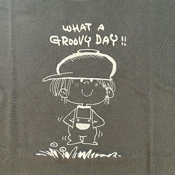 水森亜土 刺繍ロングスリーブTシャツ オトコノコ スモークブラック 長袖 アパレル 商品画像2：キャラグッズPERFECT WORLD TOKYO