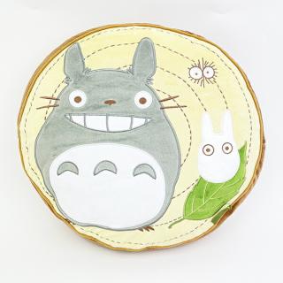 スタジオジブリ となりのトトロ まるたクッションの通販なら: キャラ
