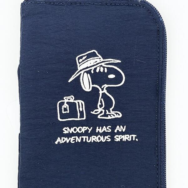スヌーピー 耐熱トラベルポーチ ヴィンテージトラベル ヘアアイロン 旅行 ネイビー SNOOPY 商品画像2：キャラグッズPERFECT WORLD TOKYO