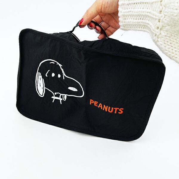 スヌーピー 収納ポーチ M トラベル 旅行 ブラック PEANUTS SNOOPY 商品画像5：キャラグッズPERFECT WORLD TOKYO