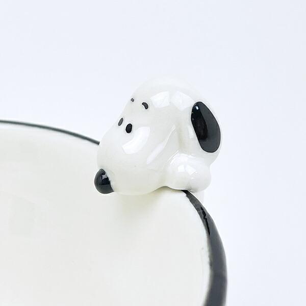 スヌーピー フィギュア付き茶碗 ブラック 食器 SNOOPY 商品画像3：キャラグッズPERFECT WORLD TOKYO