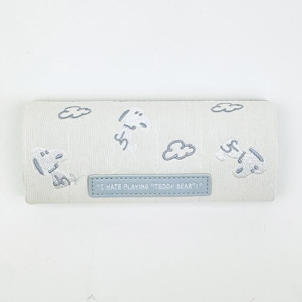 スヌーピー メガネケース (ホワイト) ぬいぐるみシリーズ 眼鏡ケース SNOOPY 商品画像2：キャラグッズPERFECT WORLD TOKYO