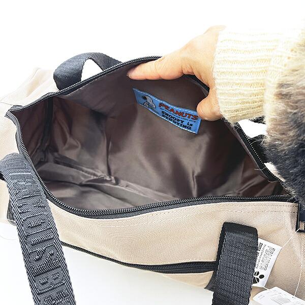 スヌーピー RE-PET ショルダー付き ロールボストンバッグ ベージュ SNOOPY 商品画像4：キャラグッズPERFECT WORLD TOKYO