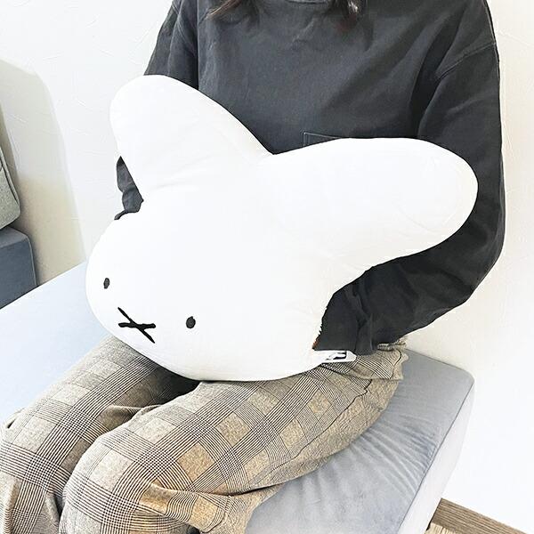 ミッフィー miffy 70th ナインチェ ハグミークッション 商品画像6：キャラグッズPERFECT WORLD TOKYO