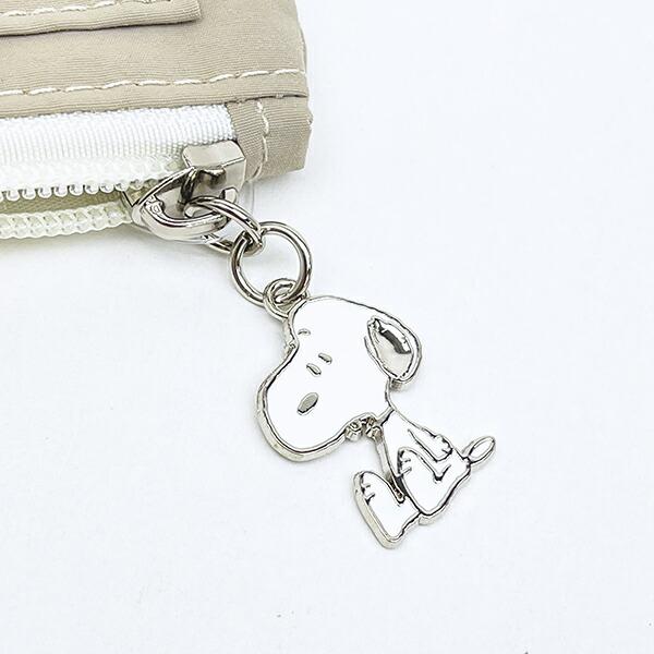 スヌーピー オール 刺繍パスポーチ ベージュ SNOOPY 商品画像4：キャラグッズPERFECT WORLD TOKYO