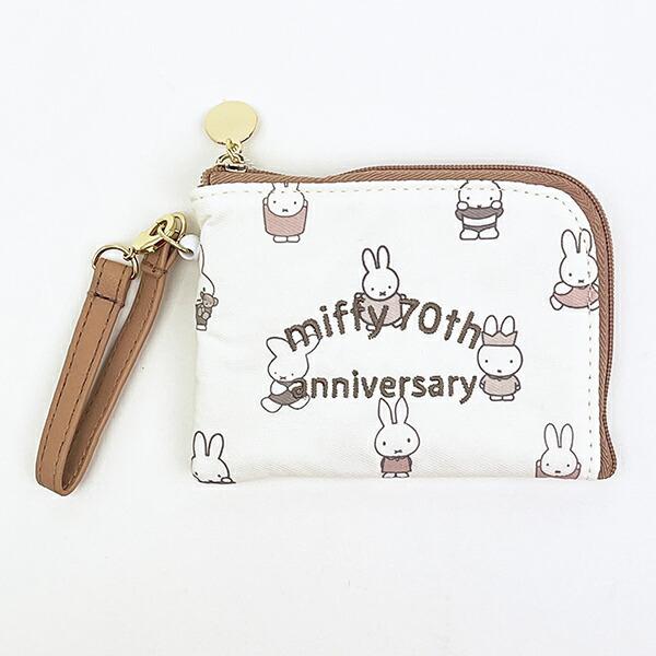 ミッフィー miffy 70th デイリーポーチ 70周年ヒストリー 定期入れ パスケー･･･