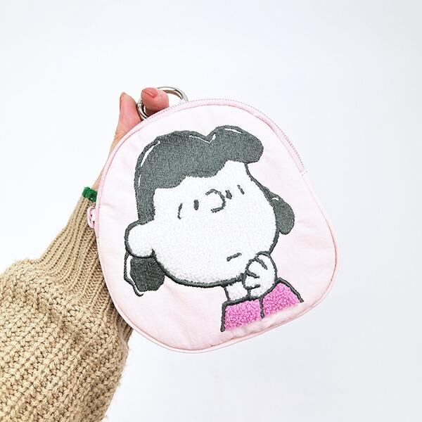 スヌーピー ルーシー ダイカット刺繍パスポーチ SNOOPY 商品画像5：キャラグッズPERFECT WORLD TOKYO