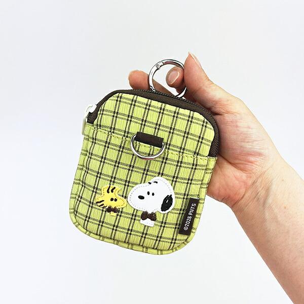 スヌーピー カラビナ付きパス＆ポーチ グリーン チェックワッペンシリーズ SNOOPY 商品画像5：キャラグッズPERFECT WORLD TOKYO